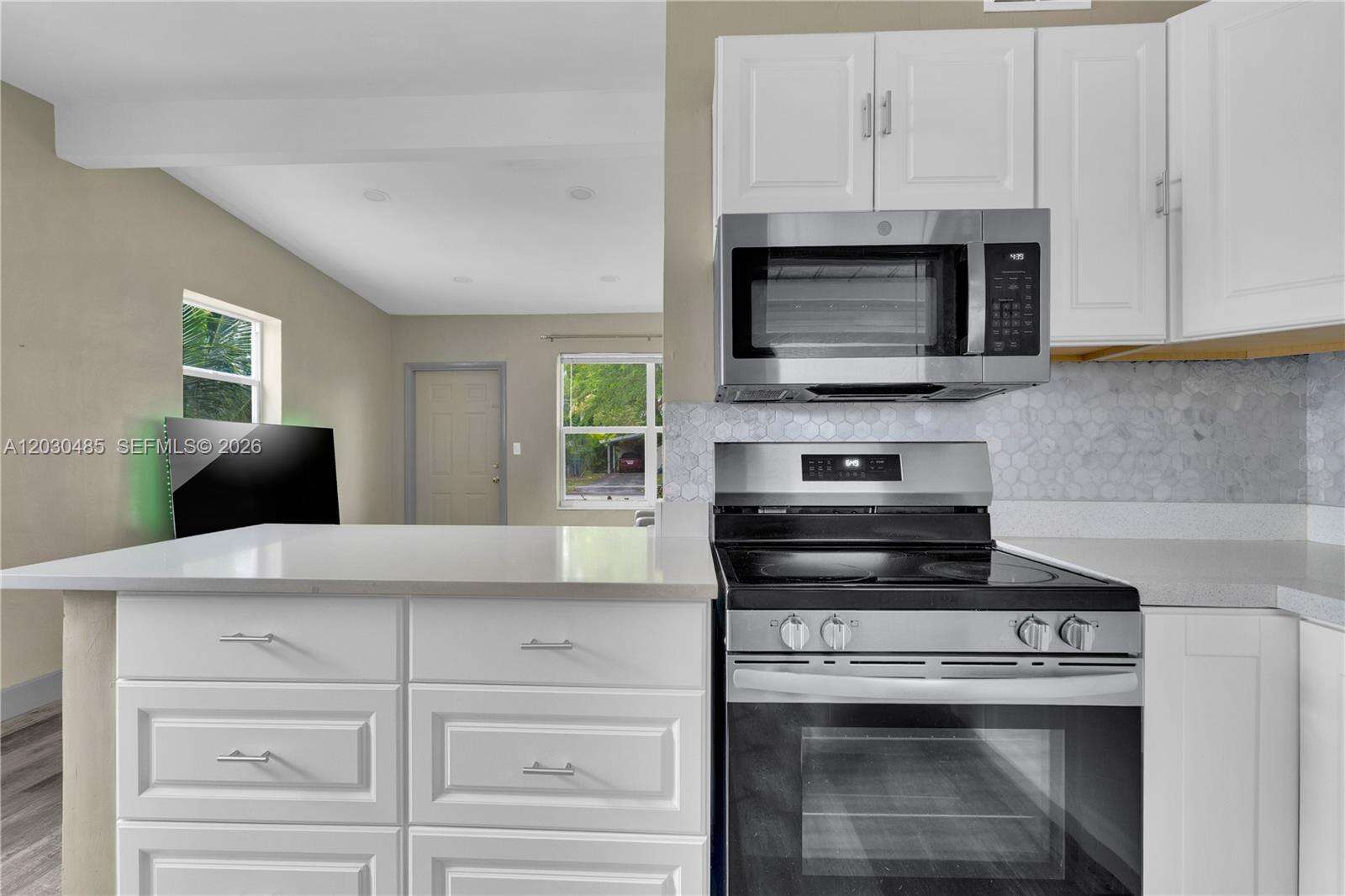 7220 Arthur St, Hollywood, FL 33024 - For Sale photo 8