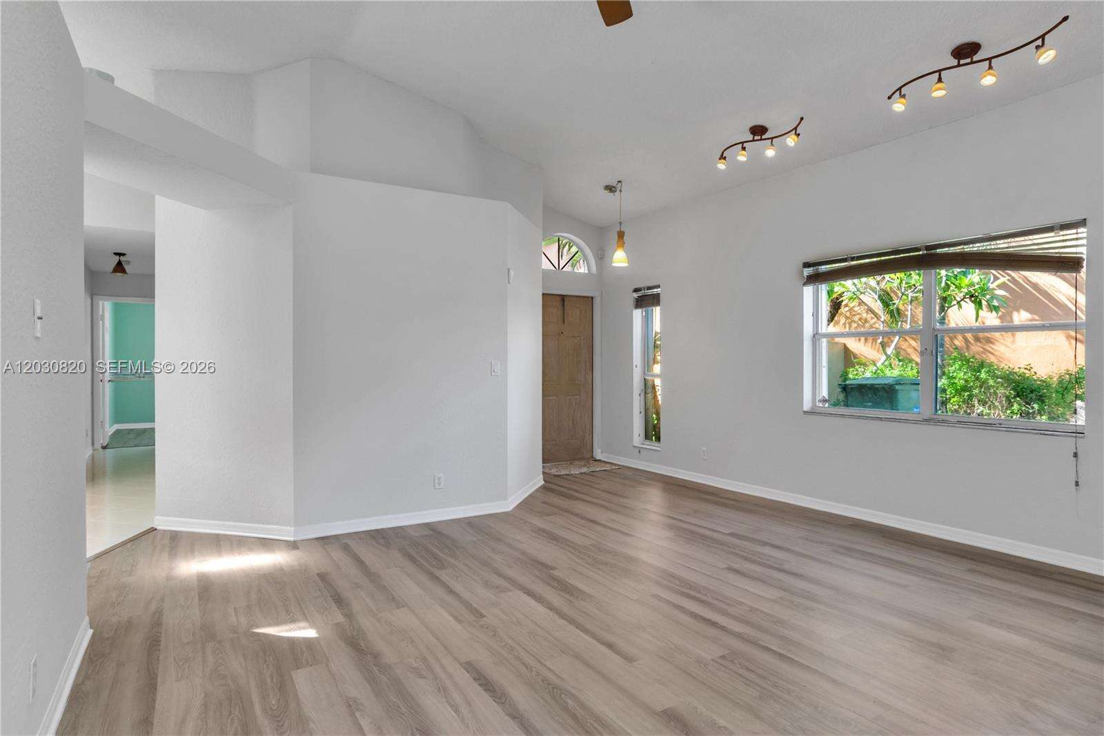 10627 7th St, Pembroke Pines, FL 33026 - For Sale photo 18