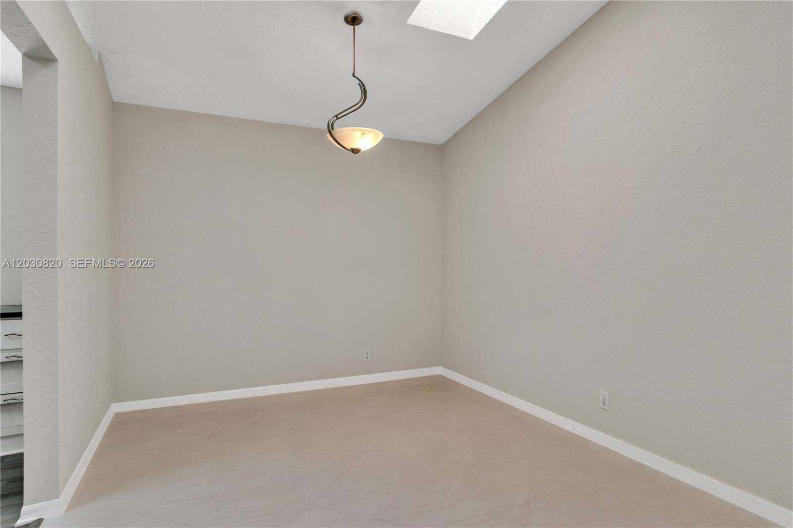 10627 7th St, Pembroke Pines, FL 33026 - For Sale photo 20