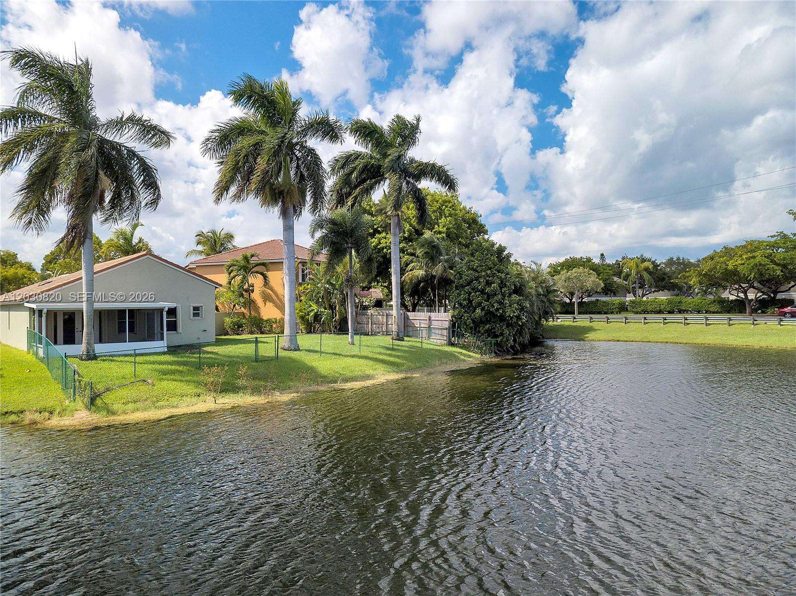 10627 7th St, Pembroke Pines, FL 33026 - For Sale photo 26