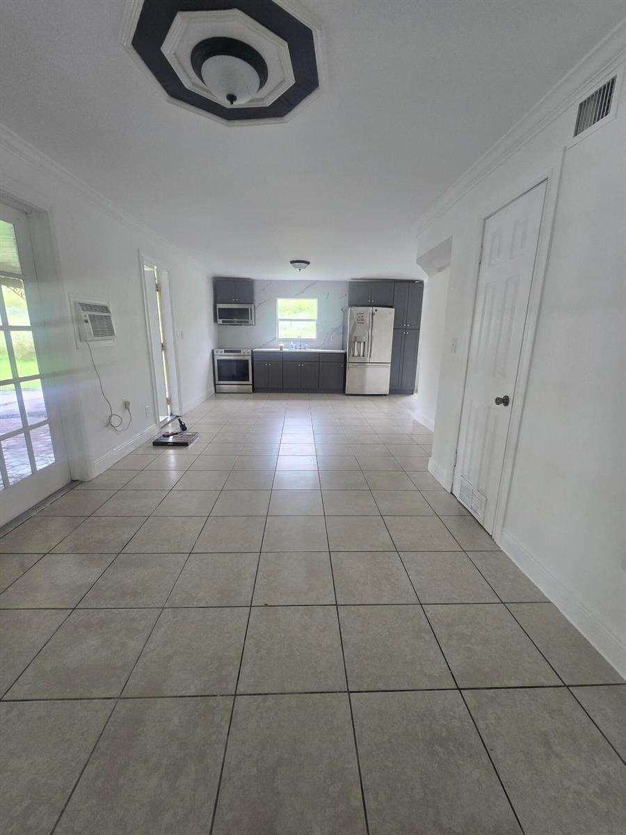 6209 Grant, Hollywood, FL 33024 - For Sale photo 3