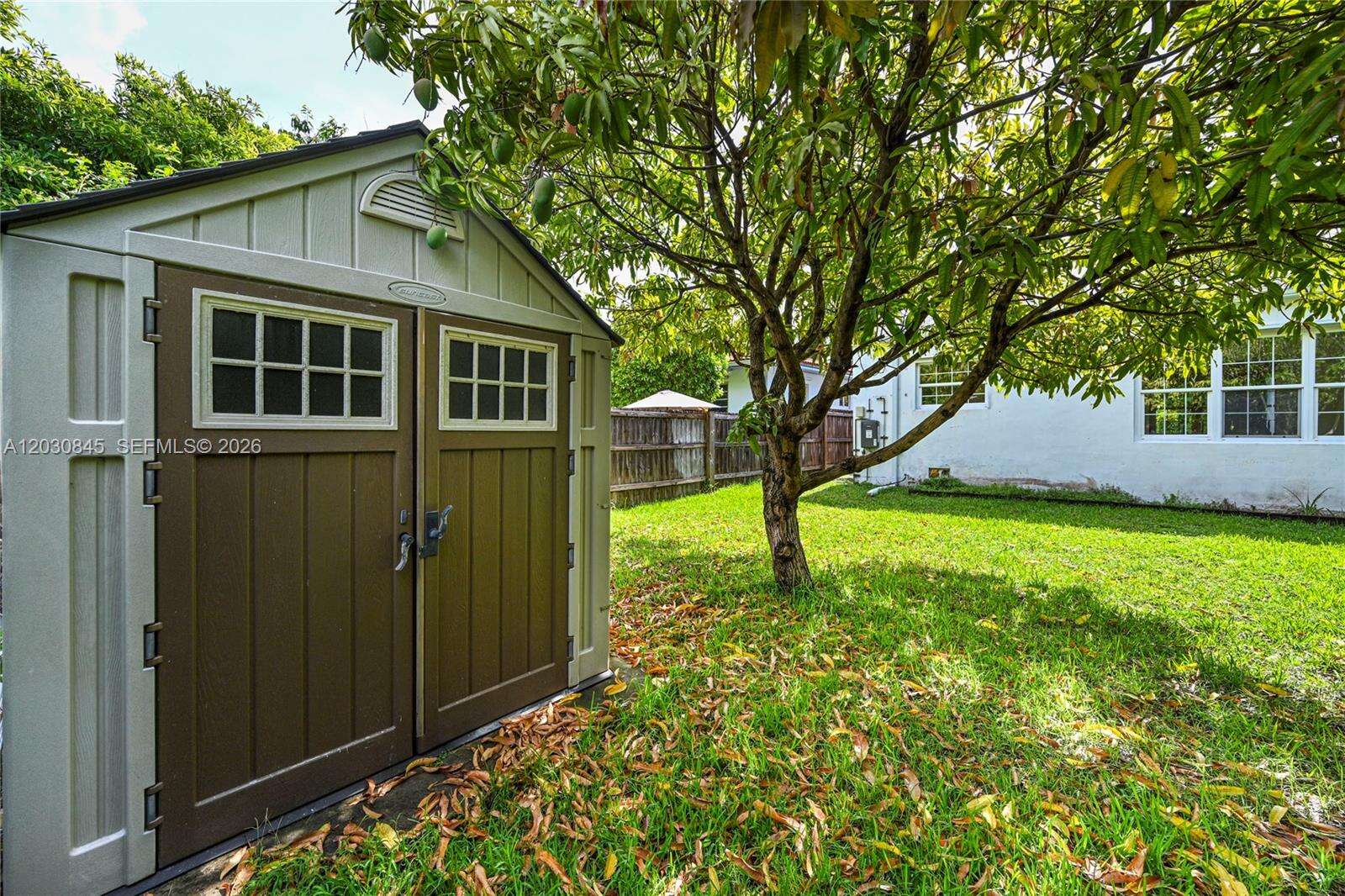 8942 Carlyle Ave, Surfside, FL 33154 - For Sale photo 13
