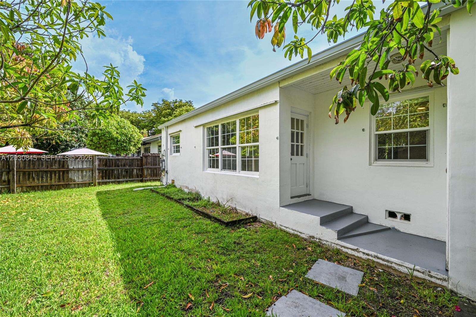 8942 Carlyle Ave, Surfside, FL 33154 - For Sale photo 14