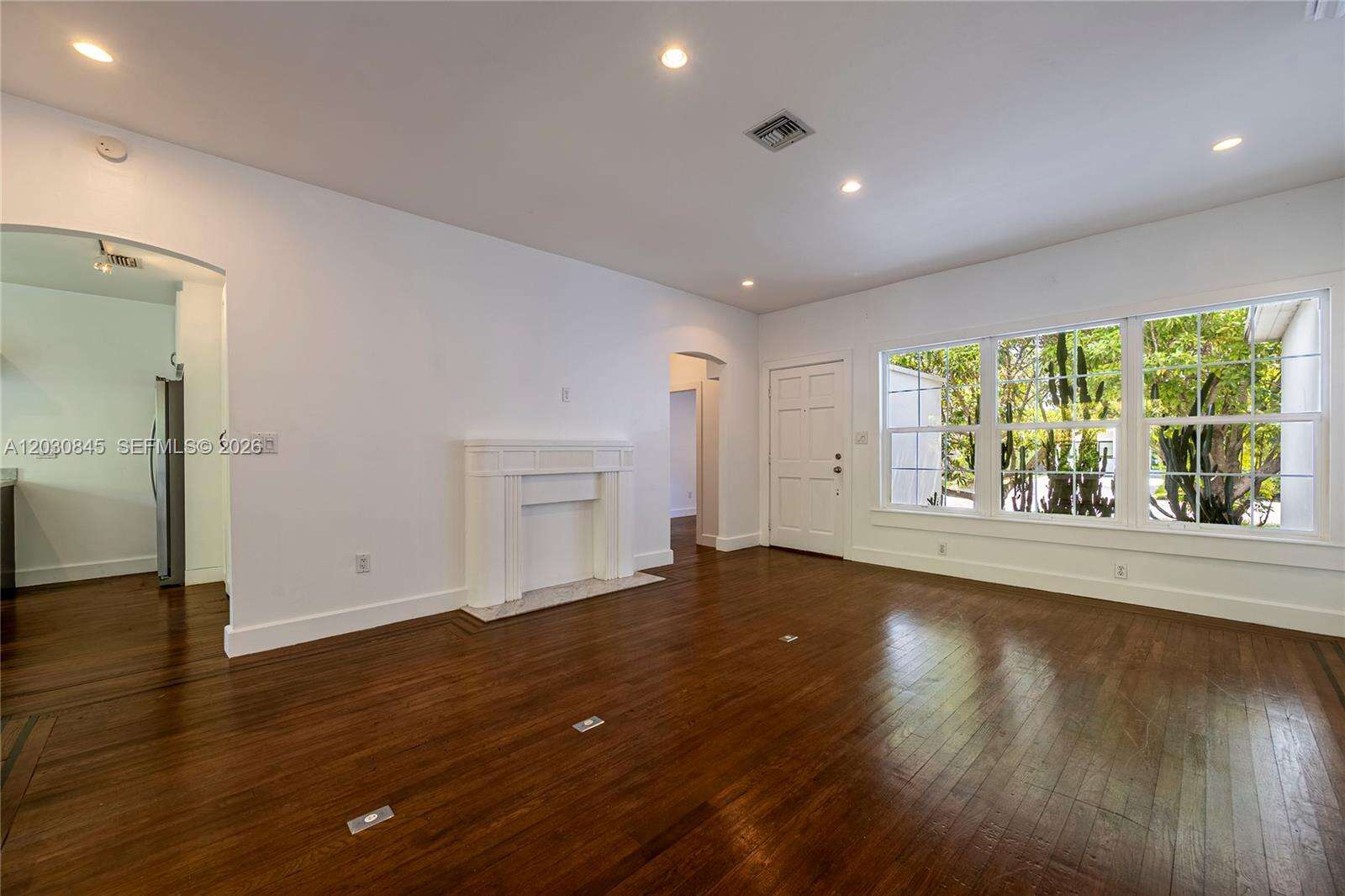 8942 Carlyle Ave, Surfside, FL 33154 - For Sale photo 18