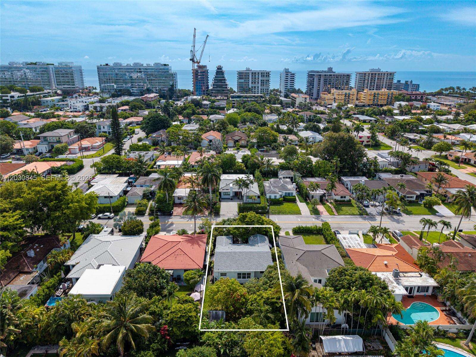 8942 Carlyle Ave, Surfside, FL 33154 - For Sale photo 4