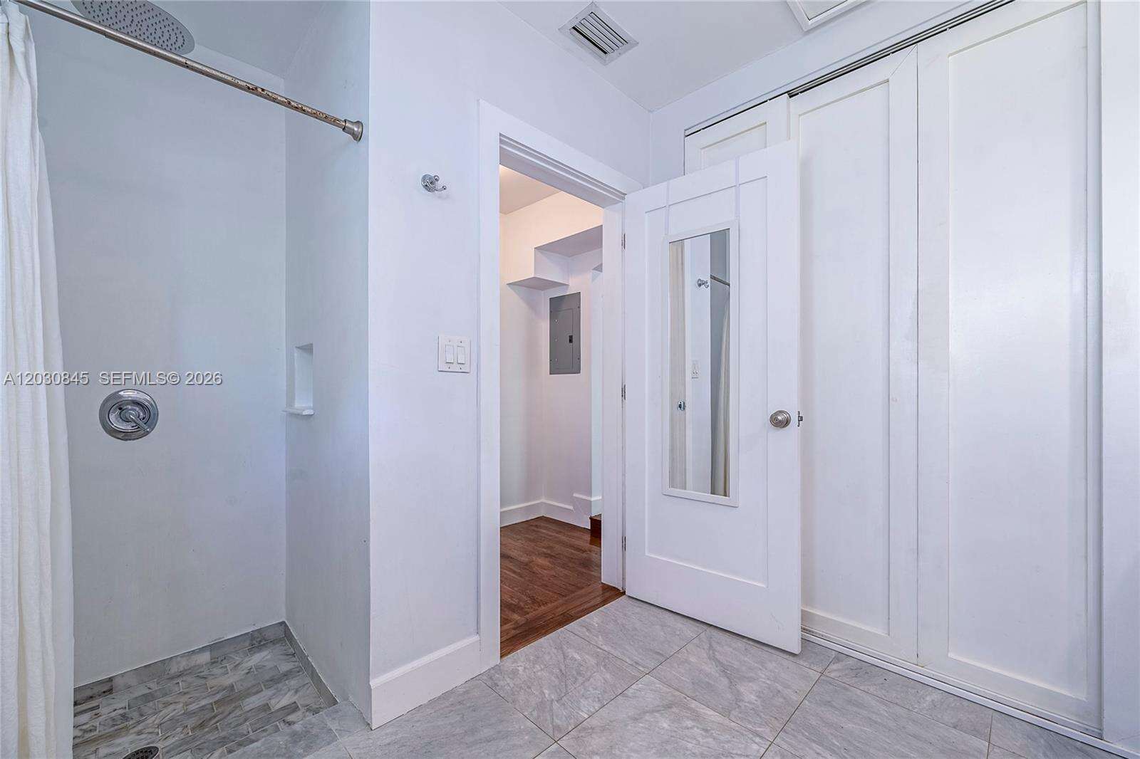 8942 Carlyle Ave, Surfside, FL 33154 - For Sale photo 40