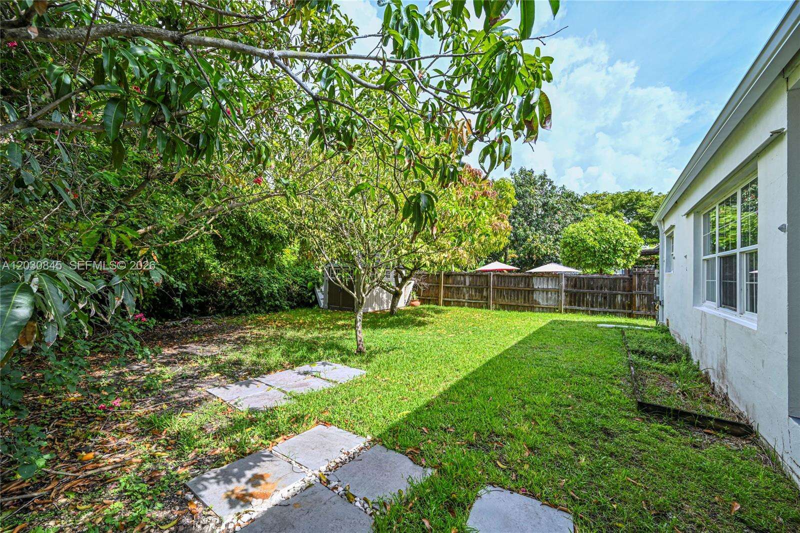 8942 Carlyle Ave, Surfside, FL 33154 - For Sale photo 9