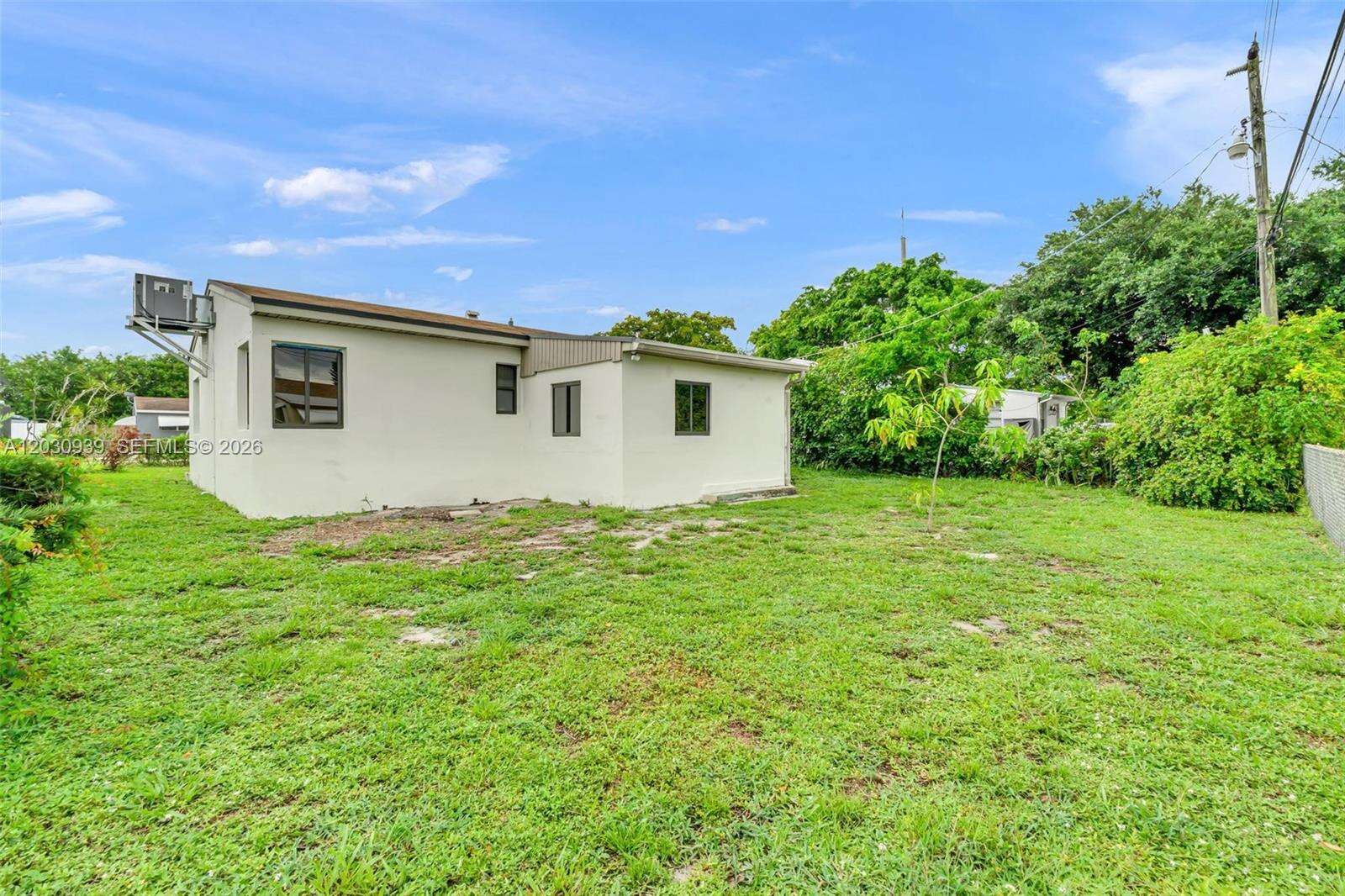 2651 Fletcher Ct, Hollywood, FL 33020 - For Sale photo 14