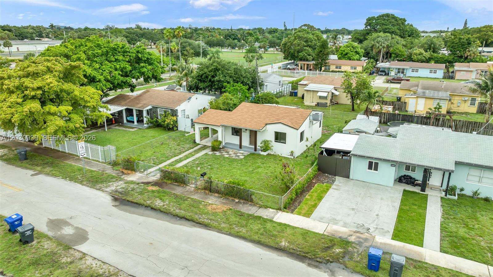 2651 Fletcher Ct, Hollywood, FL 33020 - For Sale photo 19