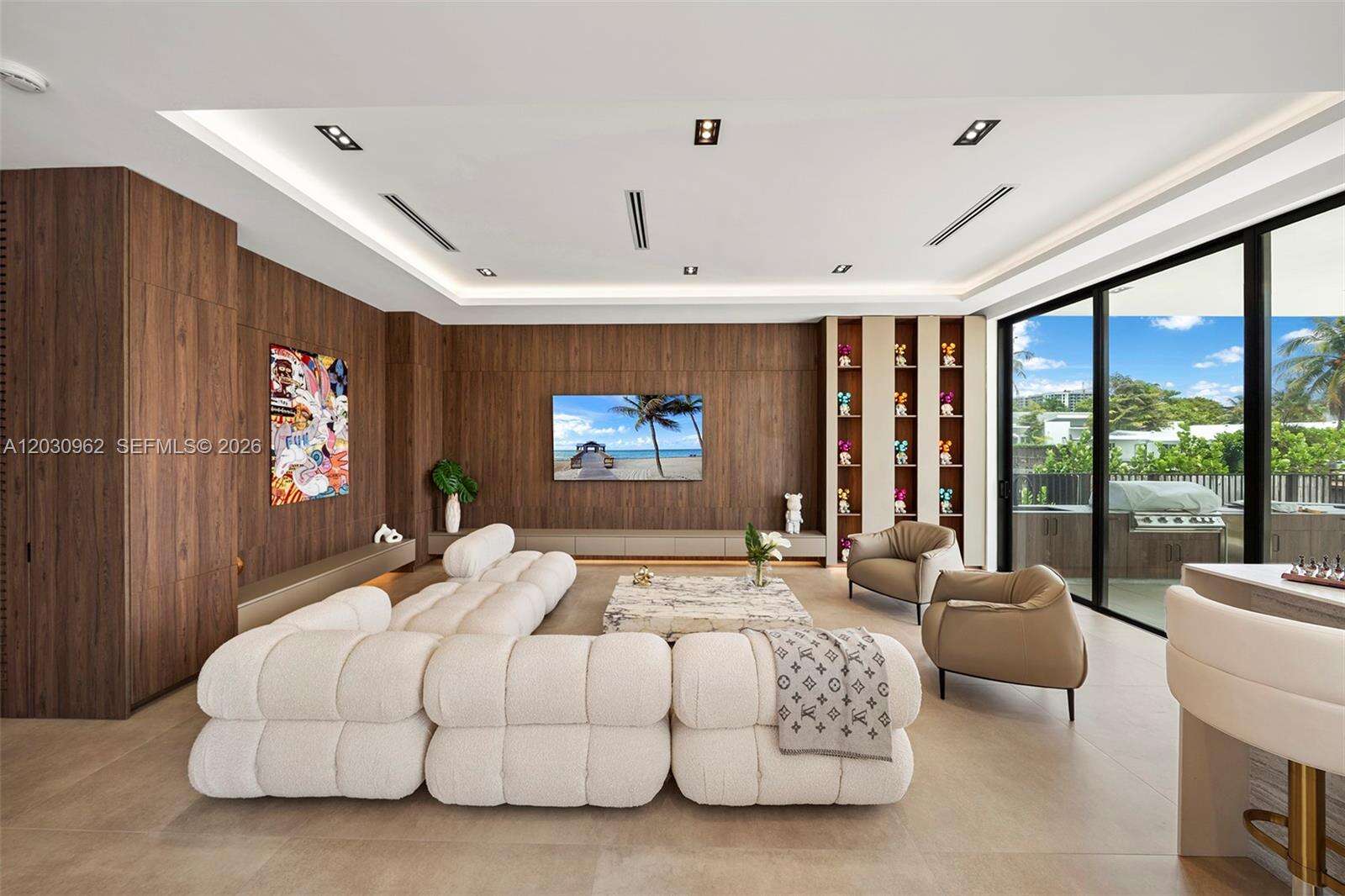 2380 196th St, Miami, FL 33180 - For Sale photo 5