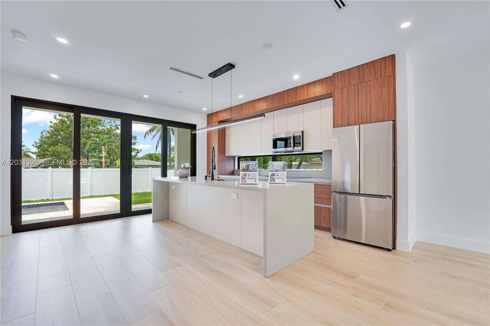 2661 Johnson St, Hollywood, FL 33020 - For Sale photo 3