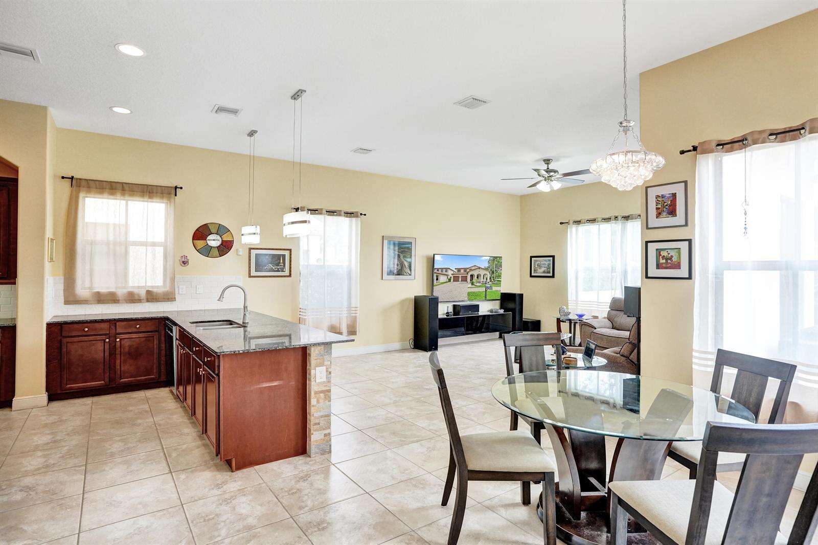 8541 38th, Cooper City, FL 33024 - For Sale photo 11