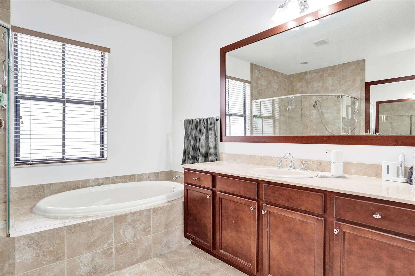 8541 38th, Cooper City, FL 33024 - For Sale photo 42