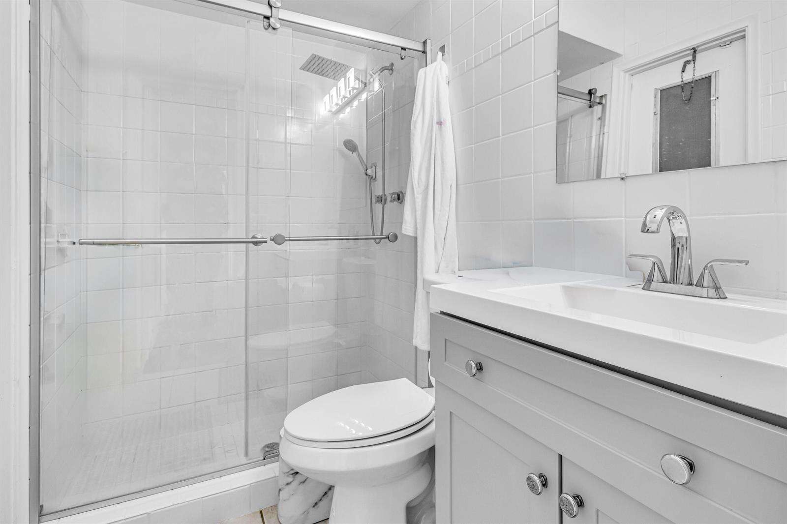 2200 47th, Hollywood, FL 33021 - For Sale photo 12