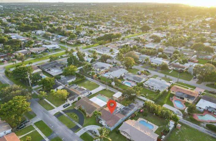 2200 47th, Hollywood, FL 33021 - For Sale photo 23