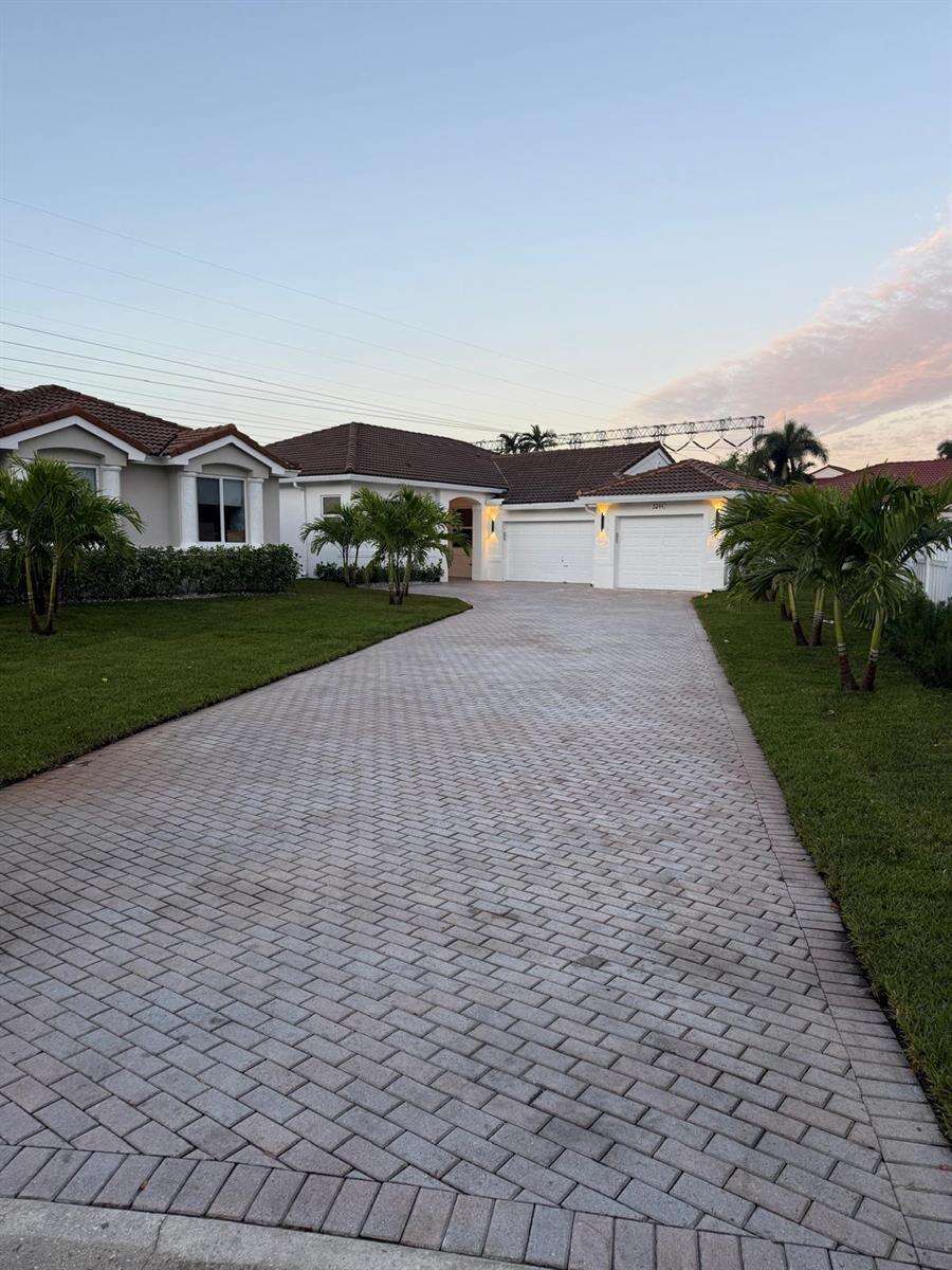 3244 53rd, Hollywood, FL 33312 - For Sale photo 3