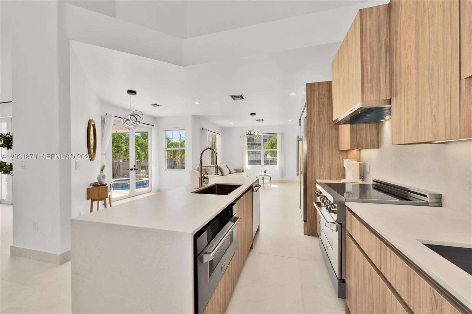 2940 164th St, North Miami Beach, FL 33160 - For Sale photo 9