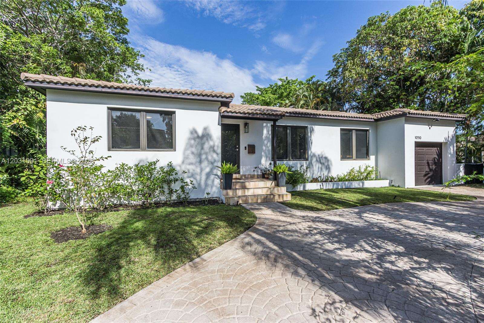 10550 3rd Ct, Miami Shores, FL 33138 - For Sale photo 2