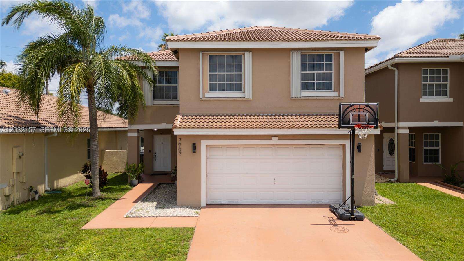 7907 Silverado Cir, Davie, FL 33024 - For Sale photo 1