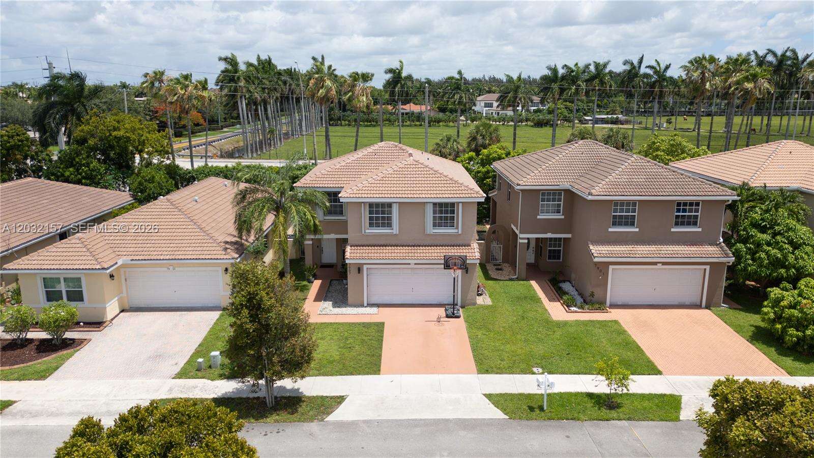 7907 Silverado Cir, Davie, FL 33024 - For Sale photo 14