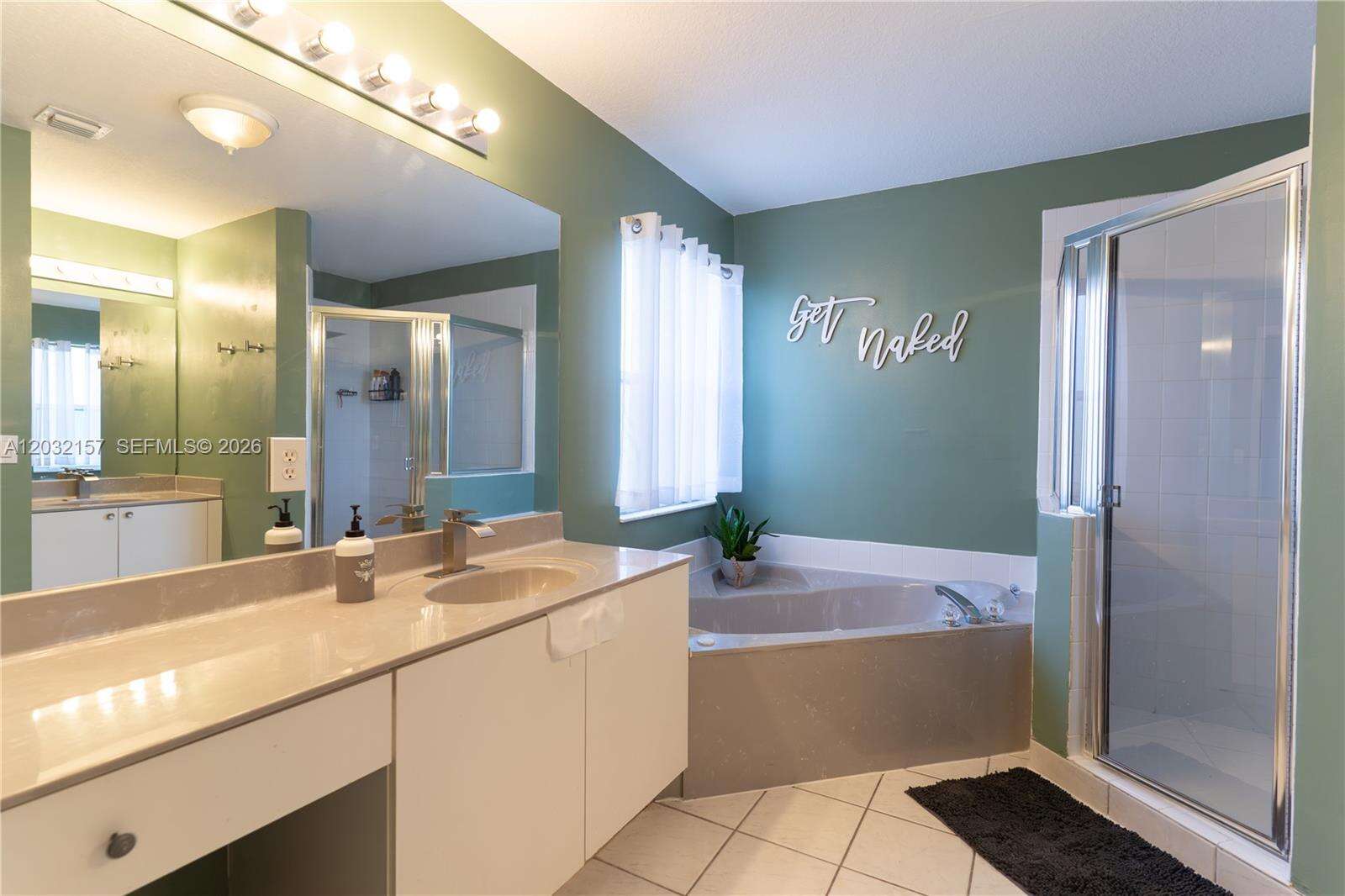 7907 Silverado Cir, Davie, FL 33024 - For Sale photo 6