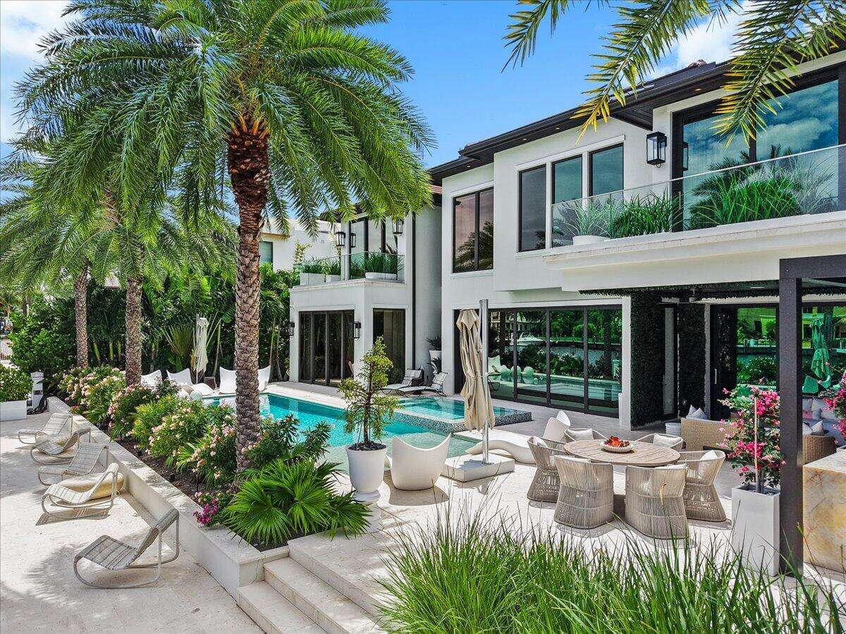 70 Isla Bahia, Fort Lauderdale, FL 33316 - For Sale photo 2