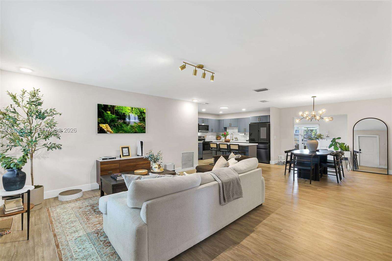 4621 Johnson St, Hollywood, FL 33021 - For Sale photo 5
