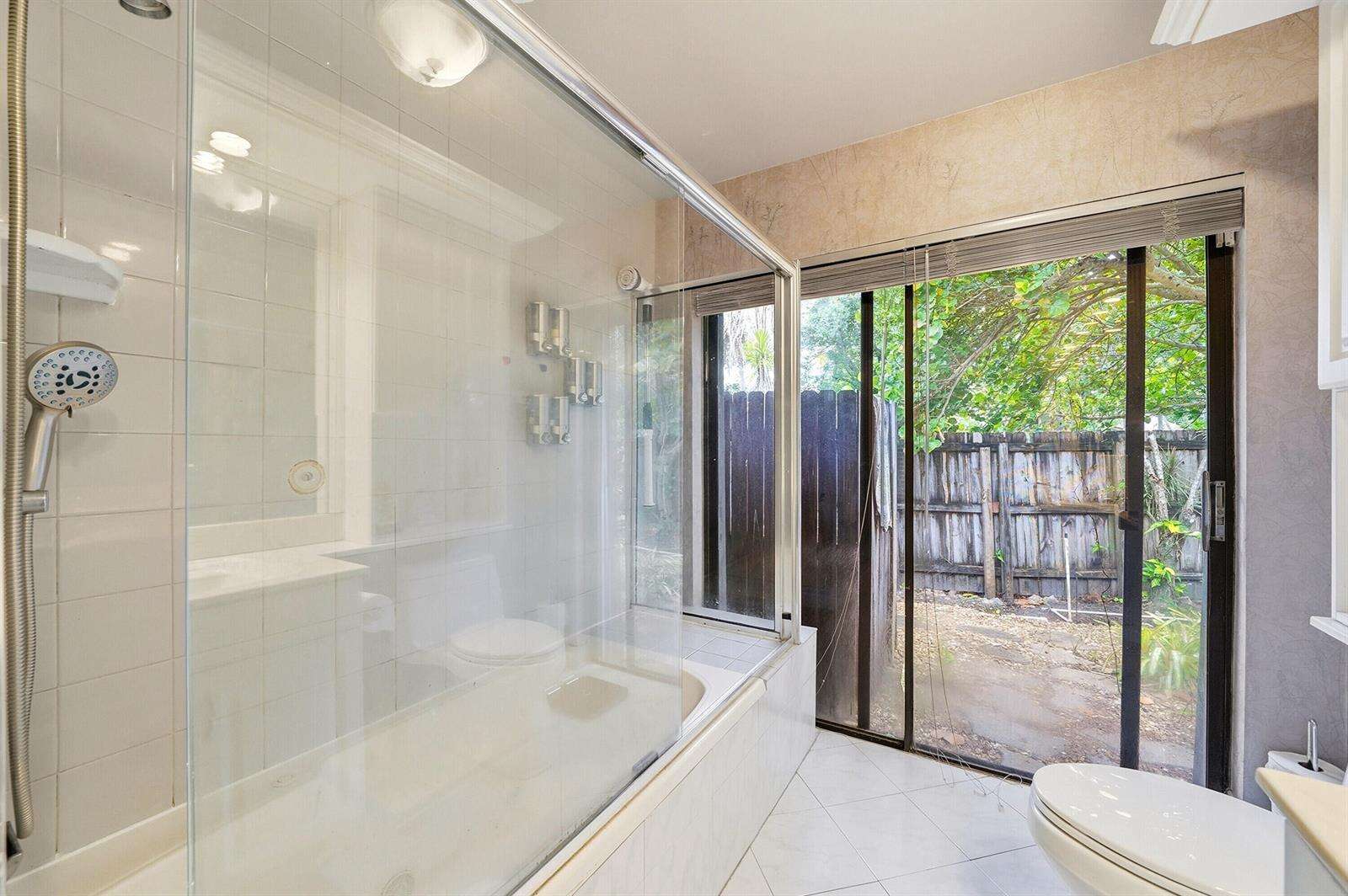12106 Sailboat, Cooper City, FL 33026 - For Sale photo 32