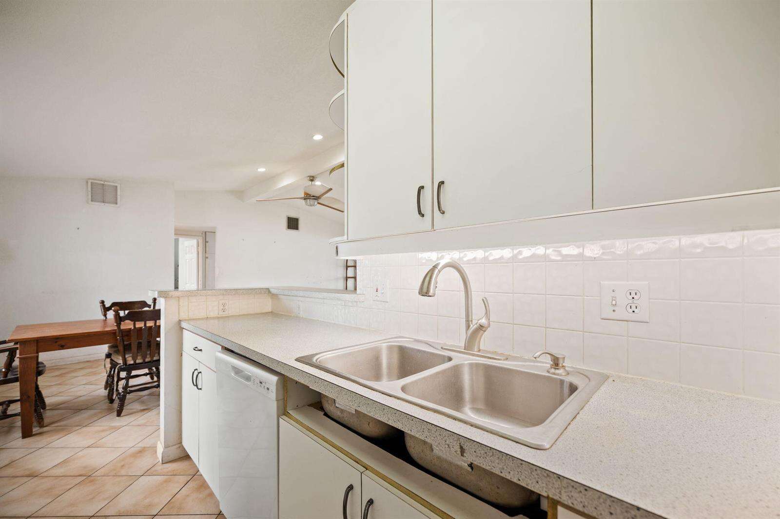 2637 Marathon, Fort Lauderdale, FL 33312 - For Sale photo 12