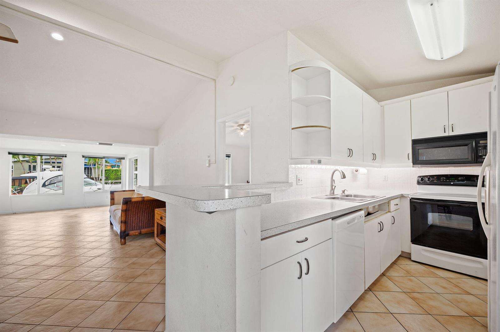 2637 Marathon, Fort Lauderdale, FL 33312 - For Sale photo 10