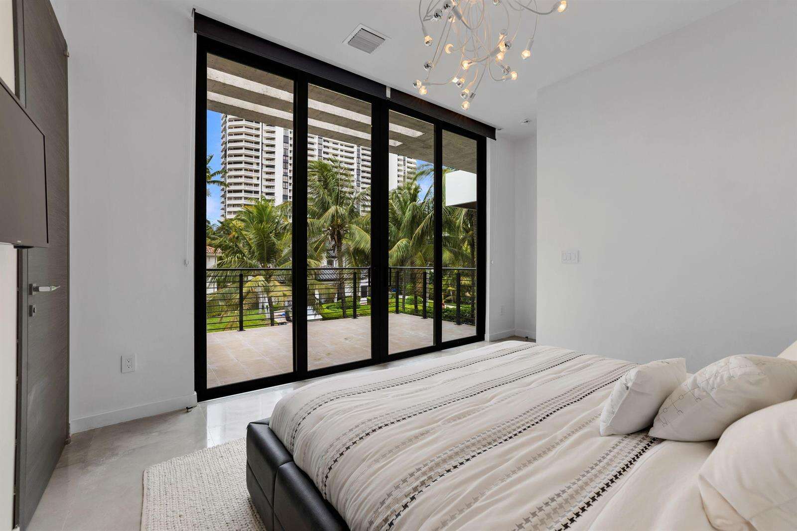 3462 171st, North Miami Beach, FL 33160 - For Sale photo 63