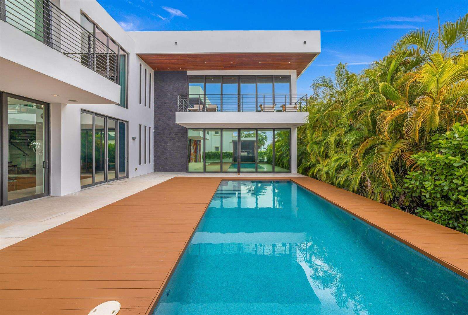 3462 171st, North Miami Beach, FL 33160 - For Sale photo 98