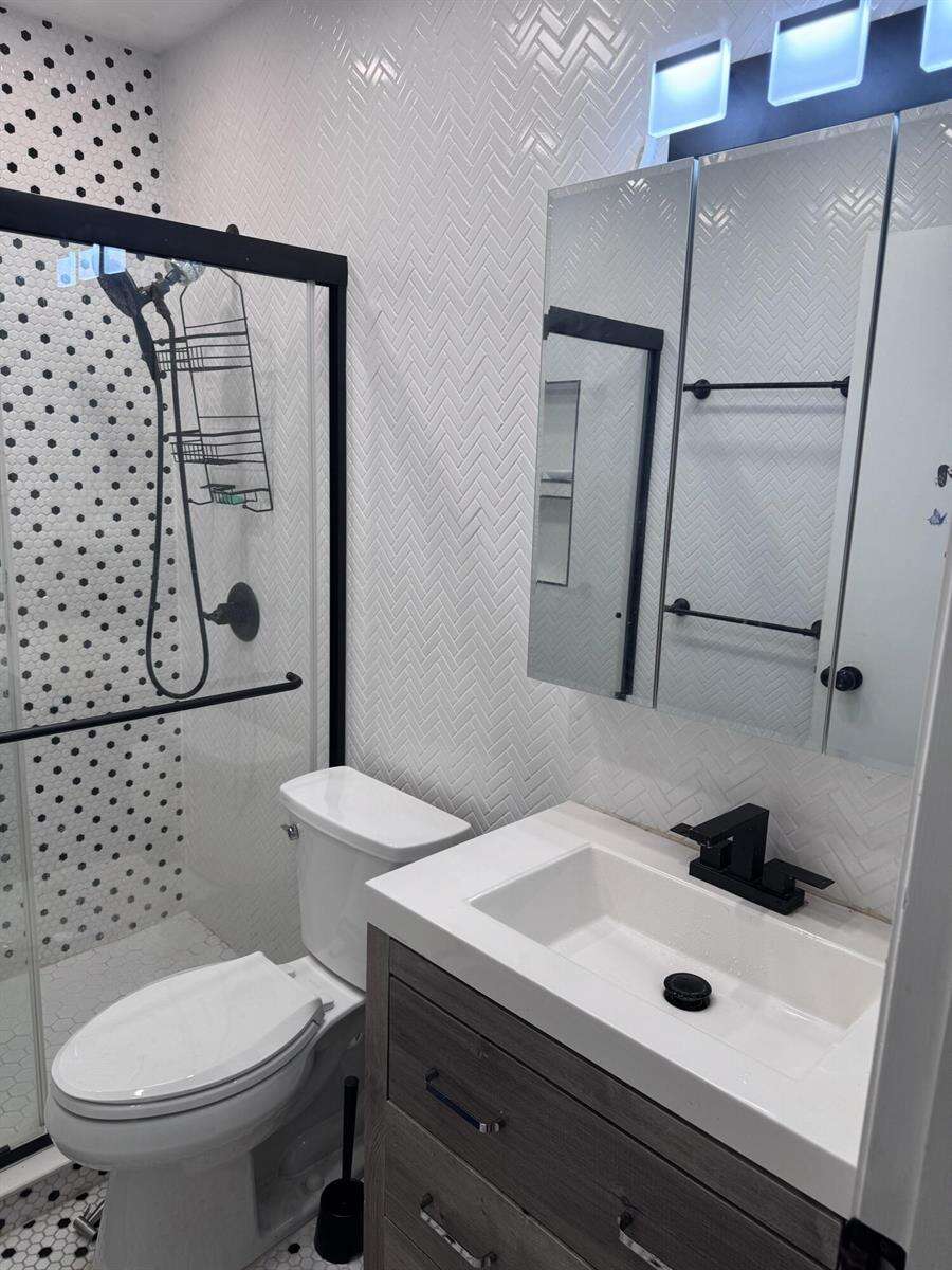 11747 12th, Pembroke Pines, FL 33026 - For Sale photo 16