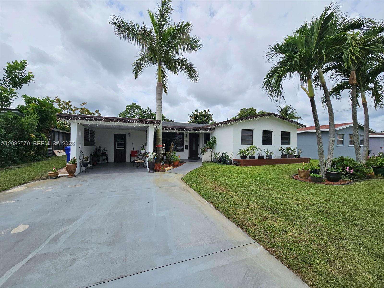 7470 Polk St, Hollywood, FL 33024 - For Sale photo 2