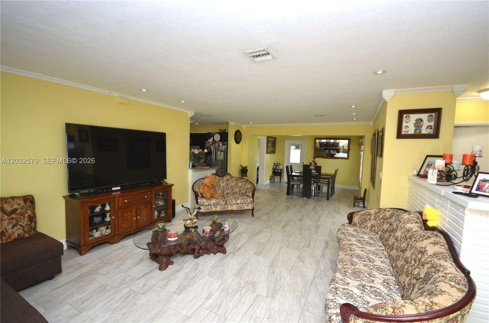 7470 Polk St, Hollywood, FL 33024 - For Sale photo 6