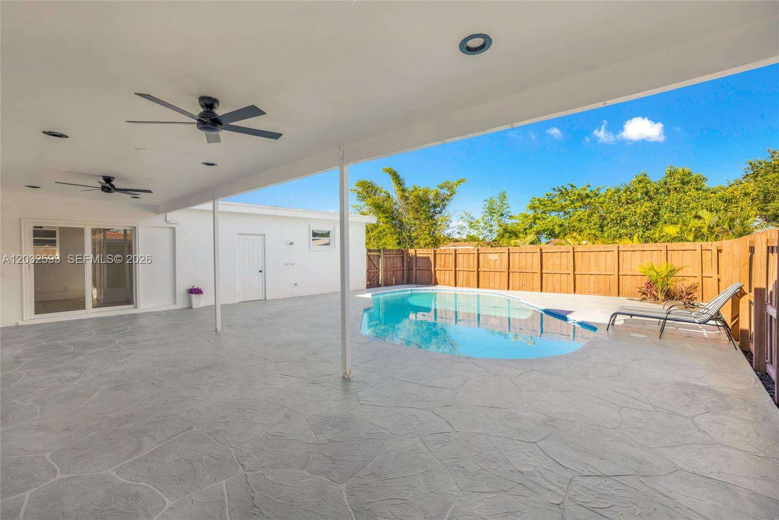 2101 56th Ave, Hollywood, FL 33021 - For Sale photo 45