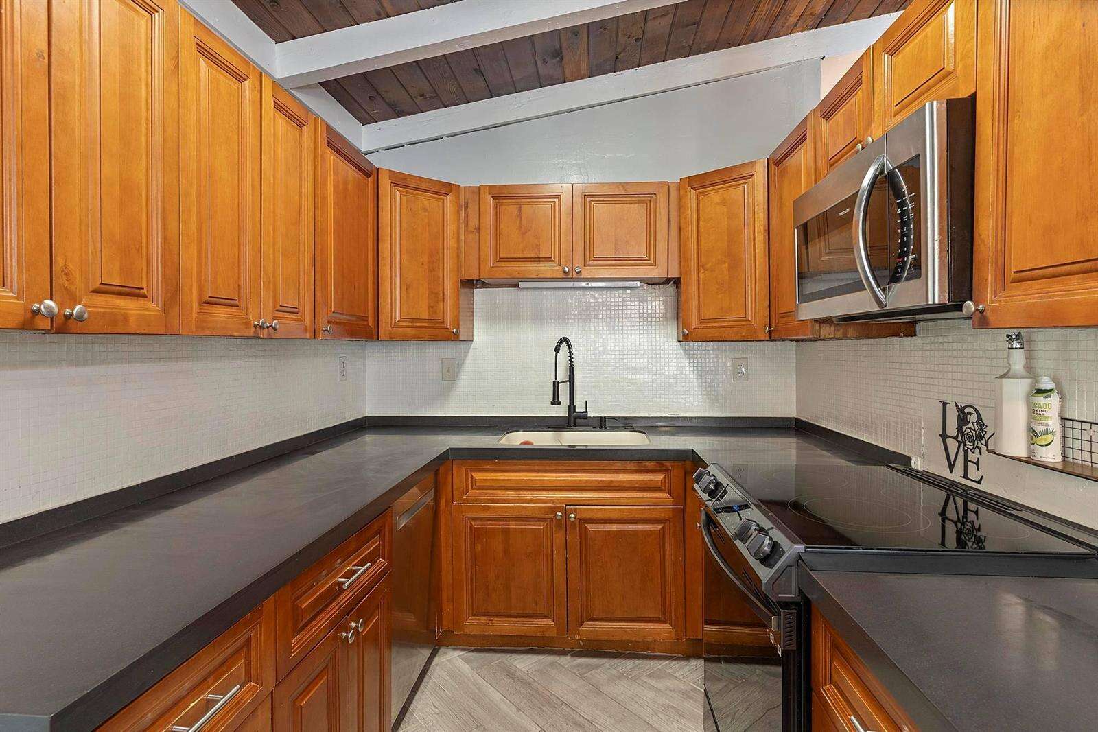 2807 14th, Fort Lauderdale, FL 33312 - For Sale photo 10