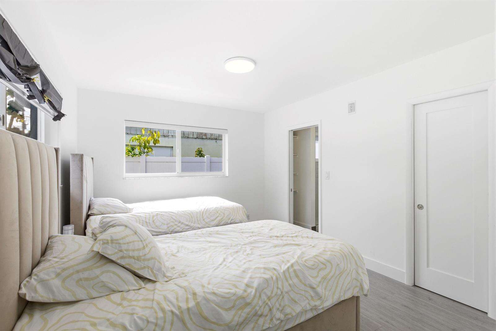 6444 Oak, Hollywood, FL 33024 - For Sale photo 16