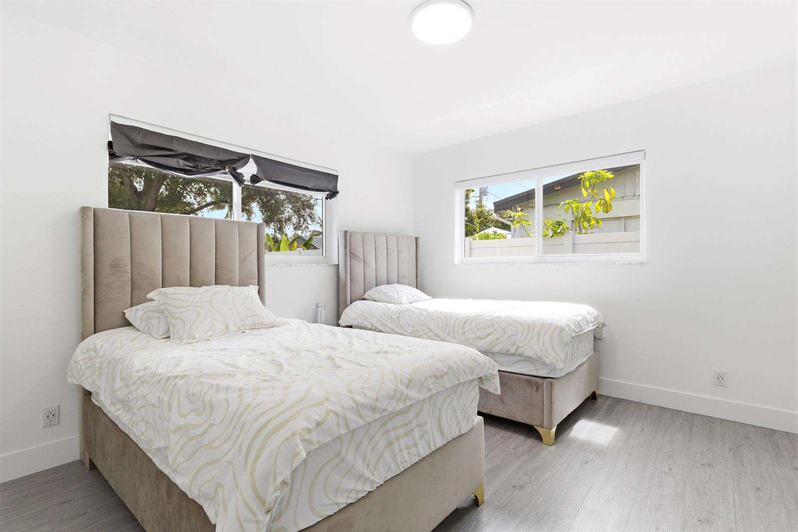 6444 Oak, Hollywood, FL 33024 - For Sale photo 17