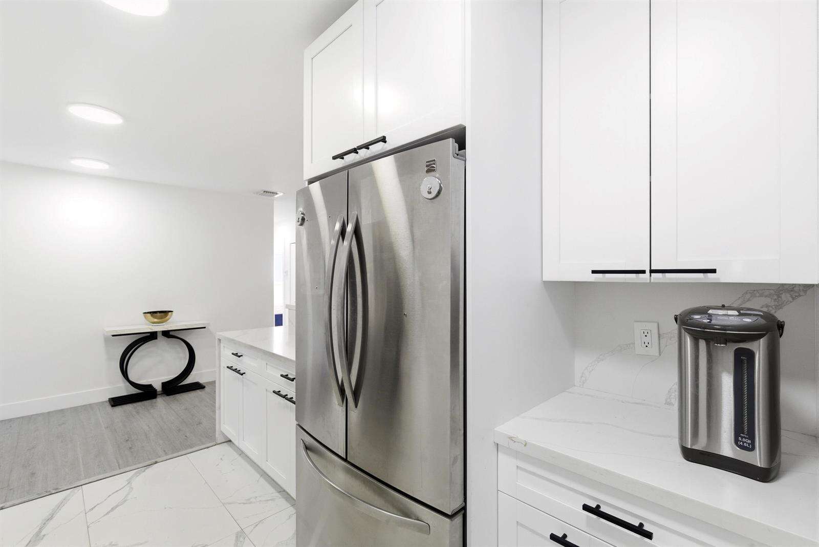 6444 Oak, Hollywood, FL 33024 - For Sale photo 9
