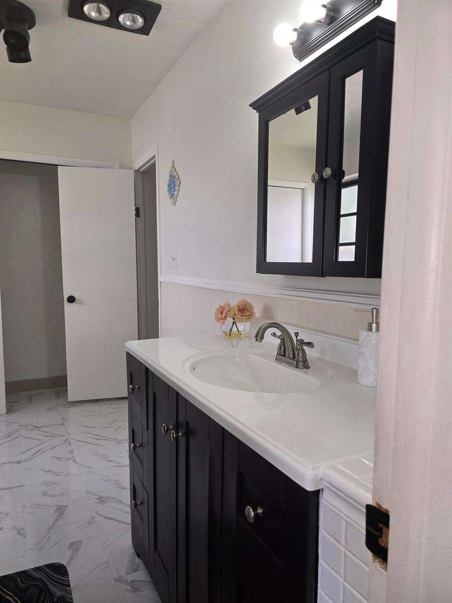 2032 Fillmore, Hollywood, FL 33020 - For Sale photo 9