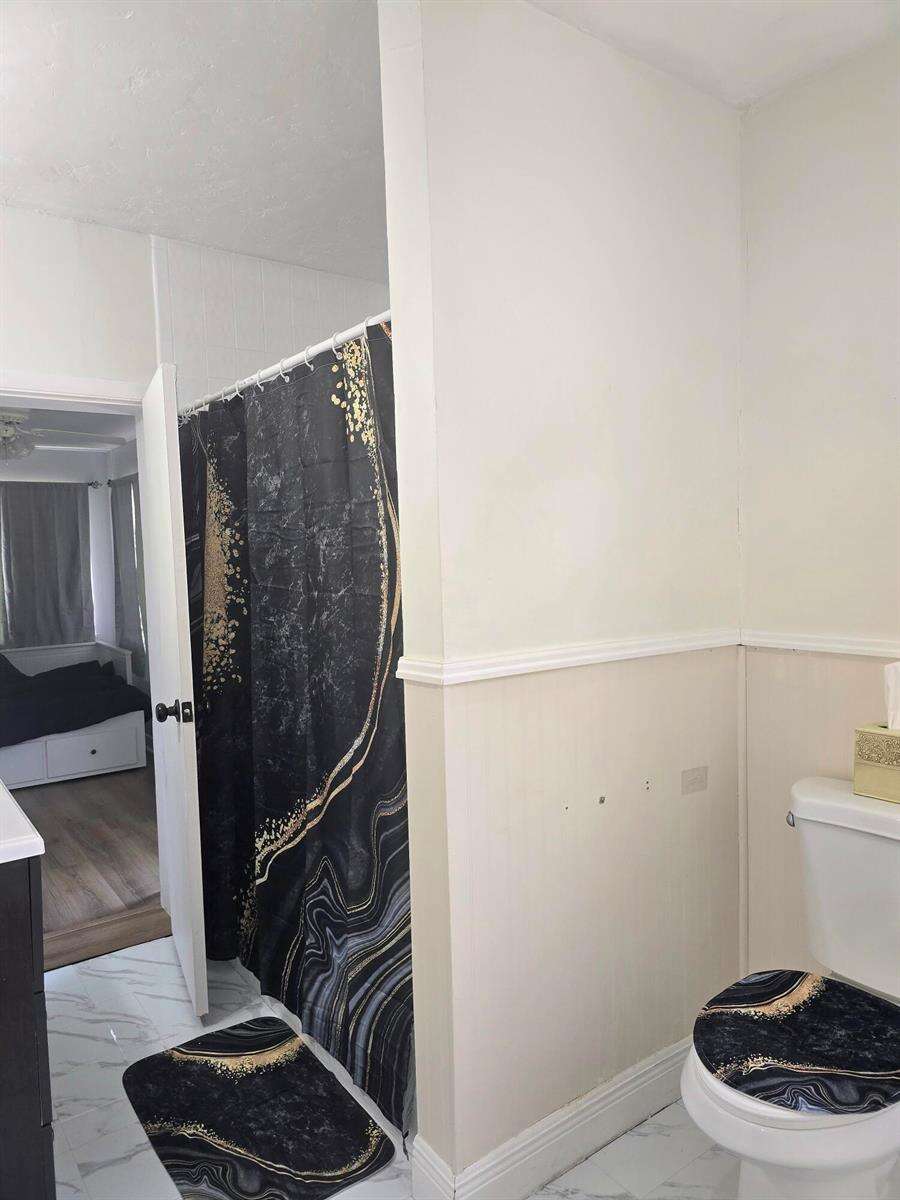 2032 Fillmore, Hollywood, FL 33020 - For Sale photo 10
