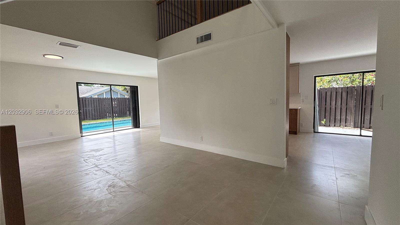 49 Forest Cir, Cooper City, FL 33026 - For Sale photo 11