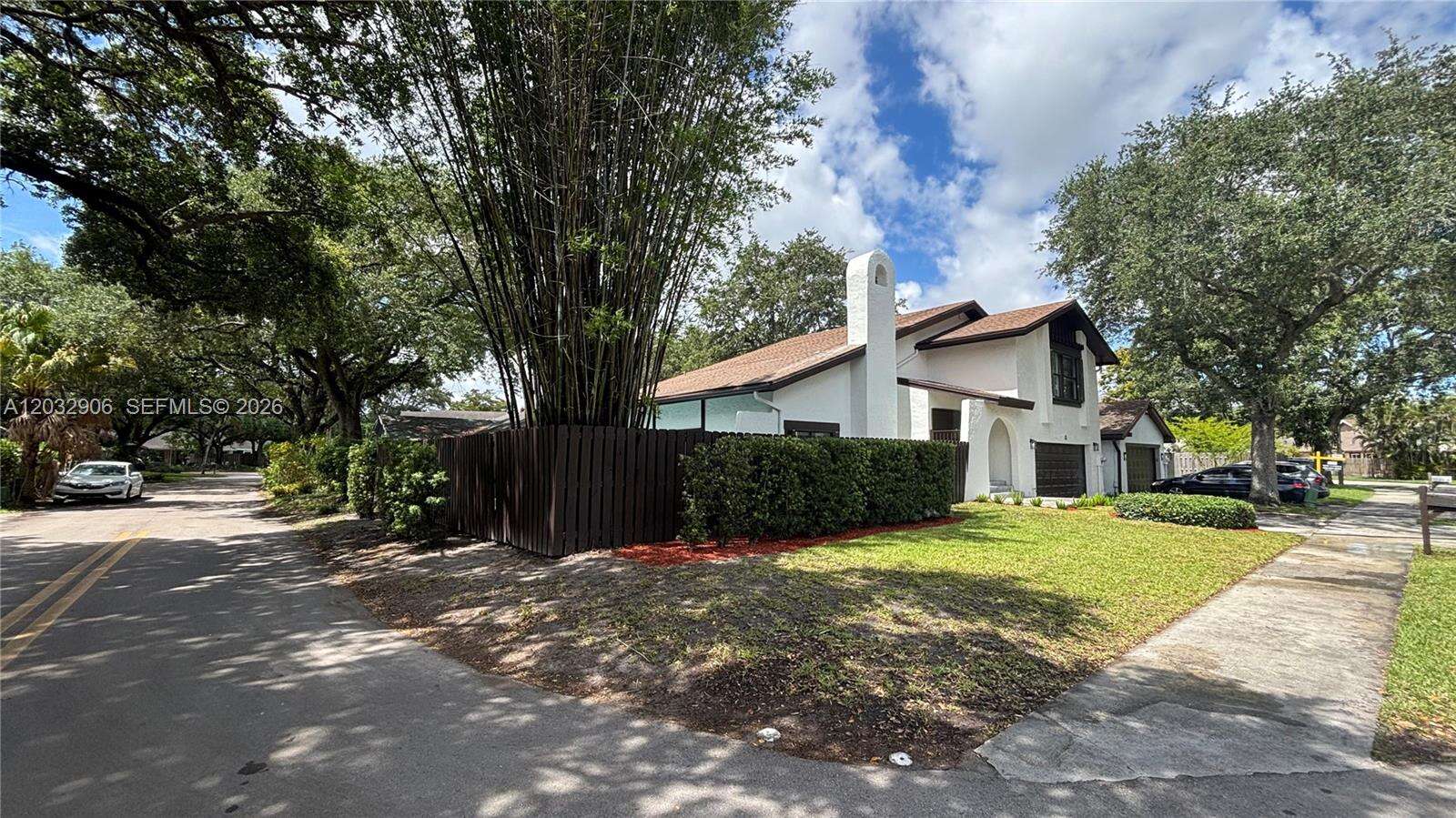 49 Forest Cir, Cooper City, FL 33026 - For Sale photo 3