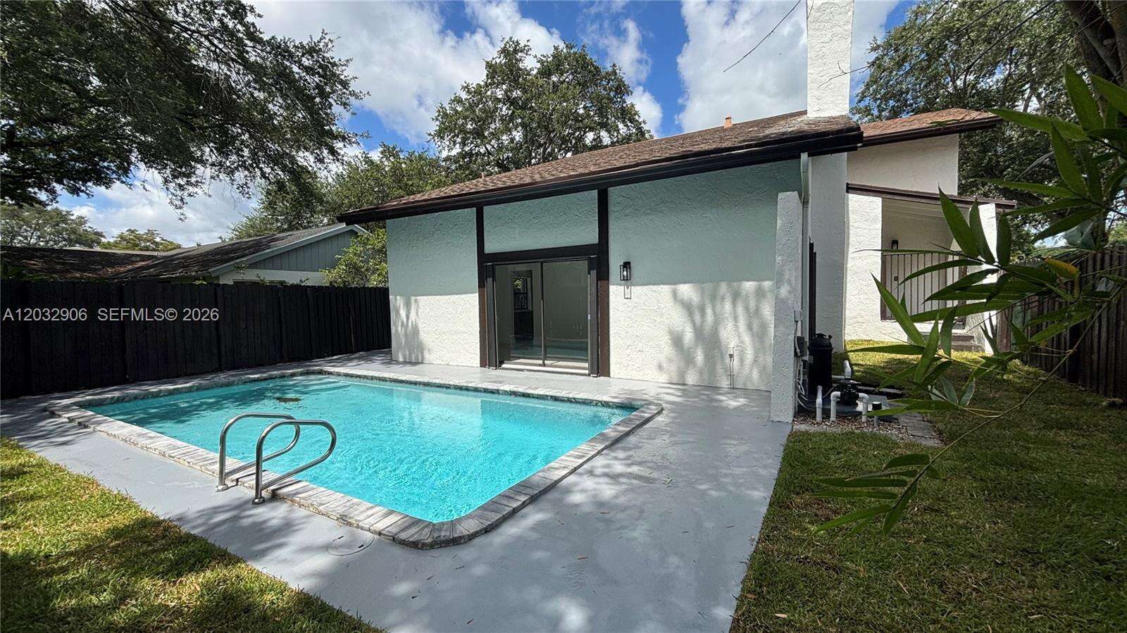 49 Forest Cir, Cooper City, FL 33026 - For Sale photo 44