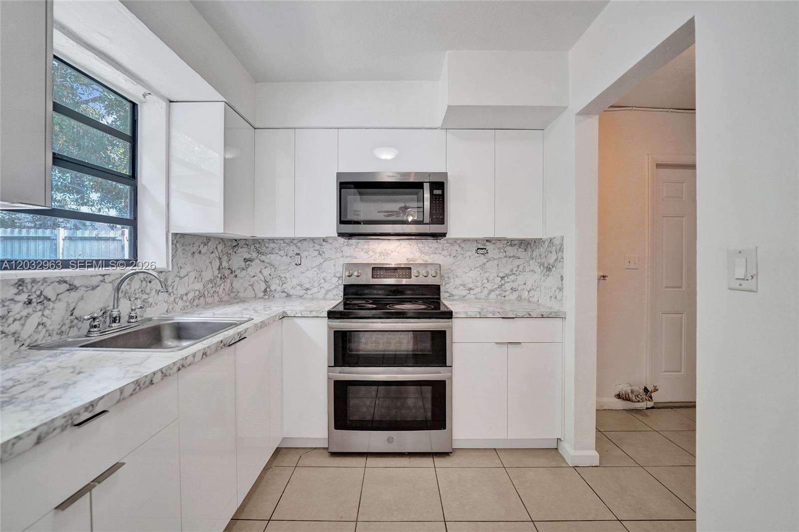 1140 74th Way, Hollywood, FL 33024 - For Sale photo 18