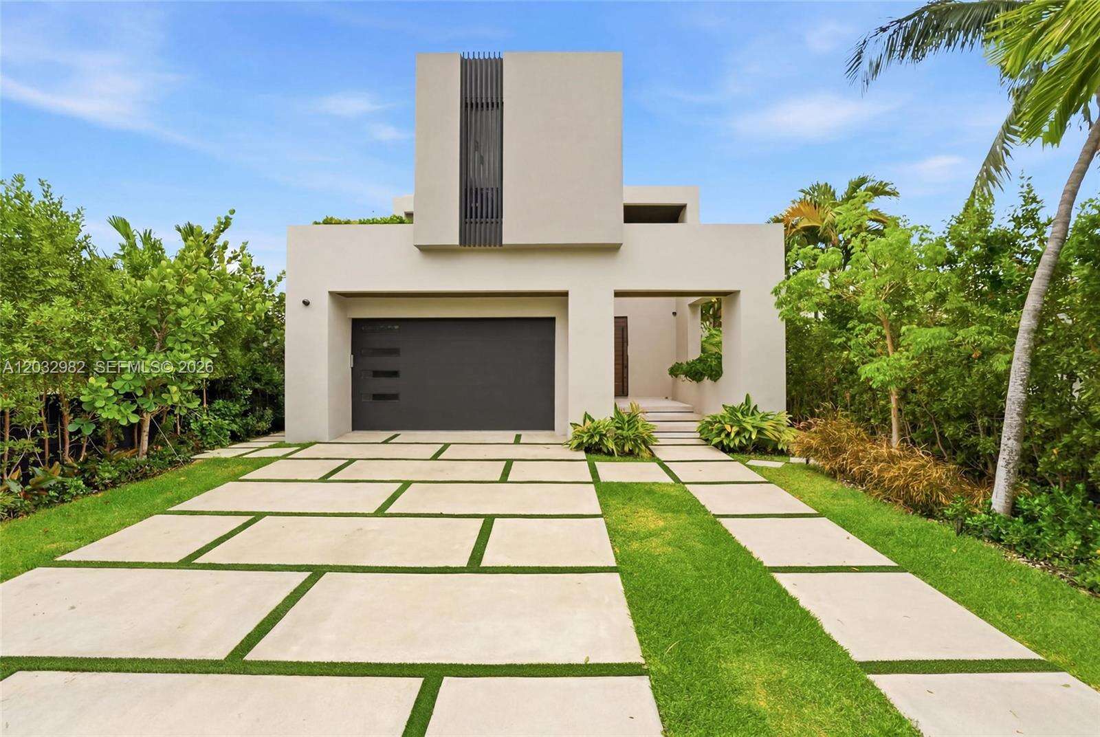 1050 Stillwater Dr, Miami Beach, FL 33141 - For Sale photo 1