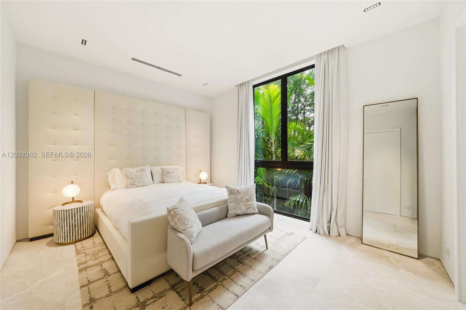 1050 Stillwater Dr, Miami Beach, FL 33141 - For Sale photo 18