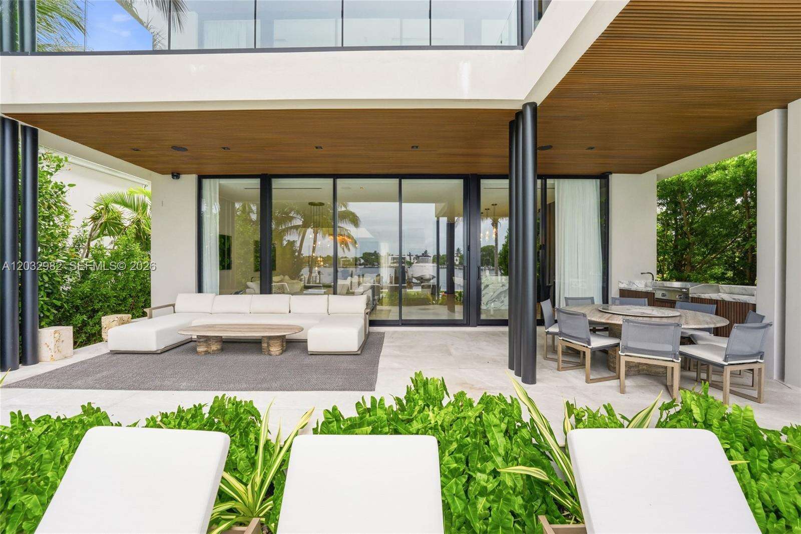 1050 Stillwater Dr, Miami Beach, FL 33141 - For Sale photo 25