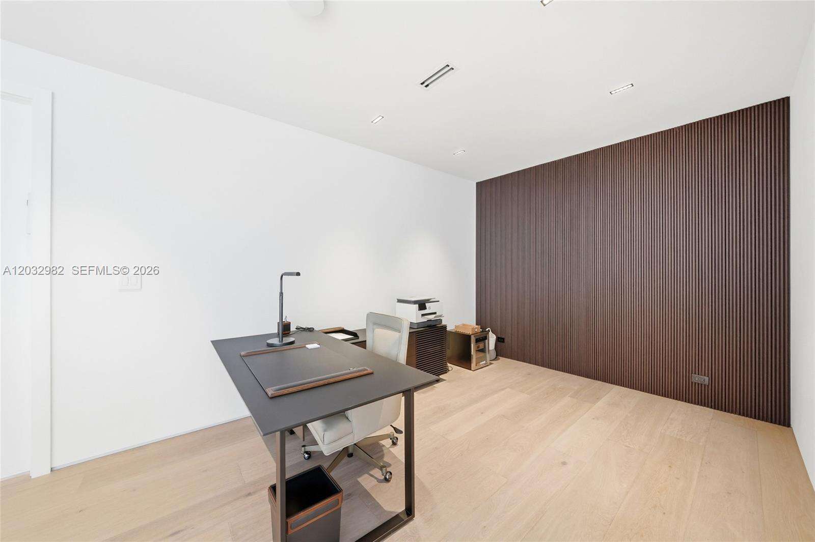 1050 Stillwater Dr, Miami Beach, FL 33141 - For Sale photo 45